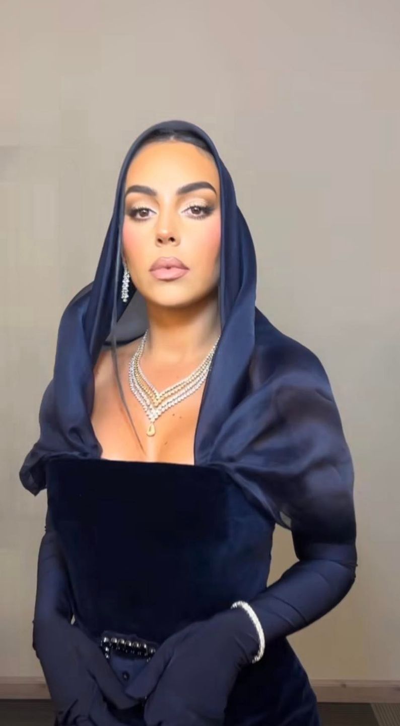 Stylizacja Georginy Rodriguez