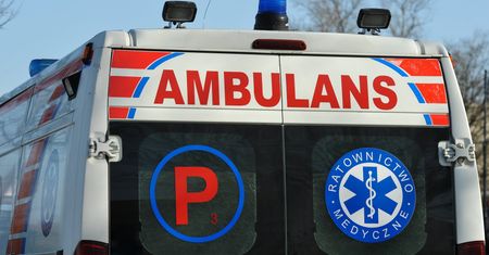 Warszawa. Nie chcieli zabrać bezdomnej do szpitala. Wybuchła awantura