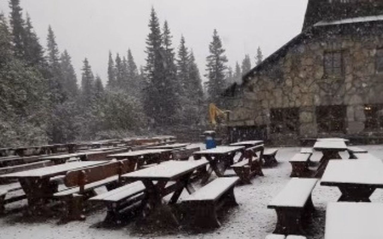 Zaczęło się. Pierwszy śnieg w Polsce. Nagranie z Tatr