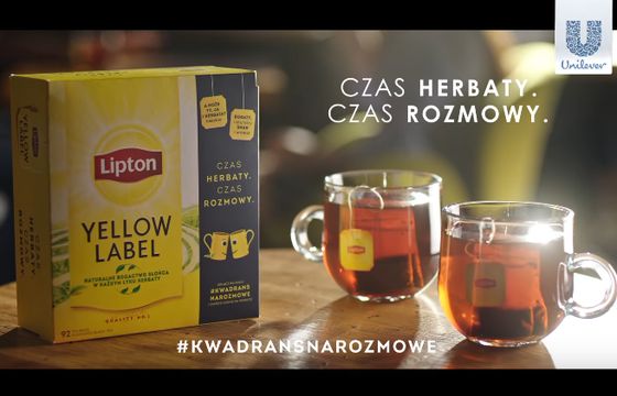 „Czas herbaty. Czas rozmowy” w kampanii reklamującej Lipton (wideo)