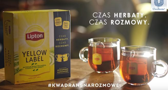 „Czas herbaty. Czas rozmowy” w kampanii reklamującej Lipton (wideo)