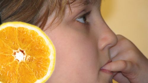 Fundacja Orange zachęca do pomocy dzieciom z wadami słuchu 1