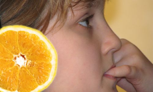 Orange pomaga maluchom z wadami słuchu