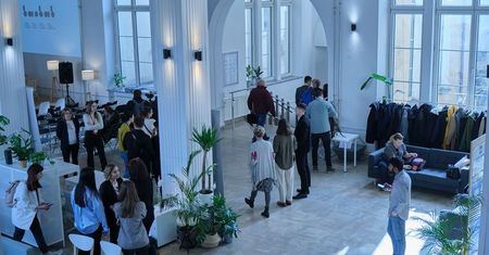 Dawna siedziba banku zamieniła się w przyjazną przestrzeń dla nowych mieszkańców Lublina. Zajrzeliśmy do „baobabu”