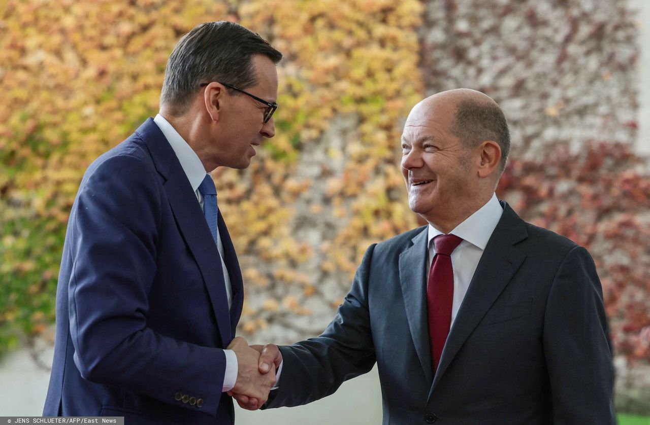 Premier Mateusz Morawiecki i kanclerz Niemiec Olaf Scholz