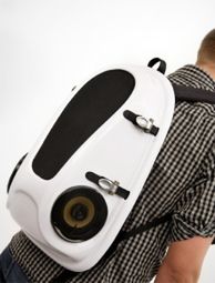 Boombox na plecy? 1