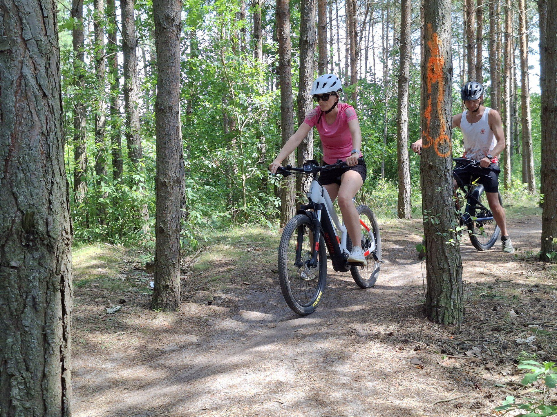 Wypożyczalnia Elektrycznych rowerów Ojców/ Kraków e-Bike