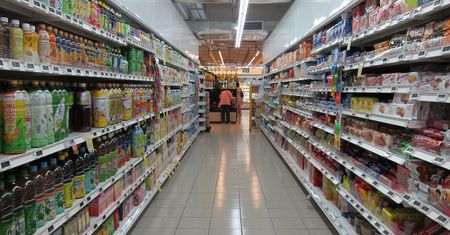 Polacy przestają jeść masło i rzucają alkohol. Wstrząsające dane