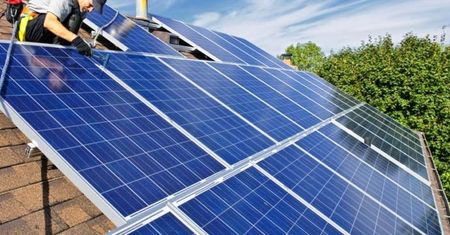 Katowice. Ruszył nabór wniosków do programu "50 kW na start". Pieniądze do wzięcia
