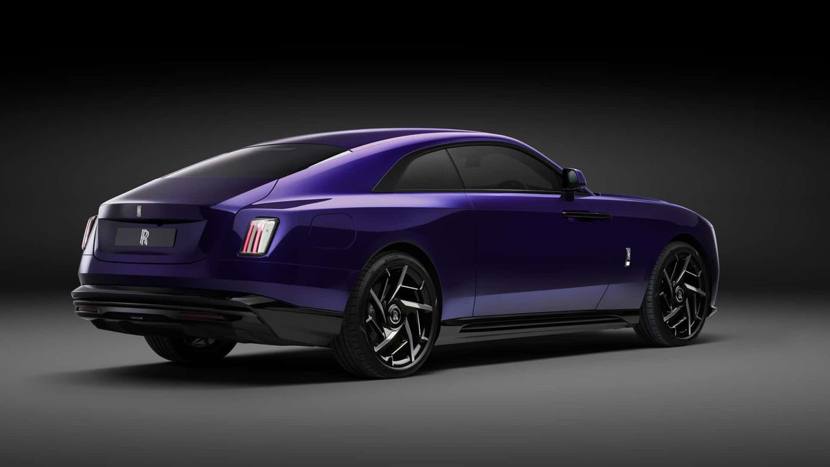 Rolls-Royce Spectre Black Badge