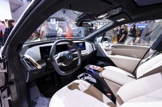 BMW idzie w mikrotransakcje. Chcesz podgrzewane fotele? Kup abonament