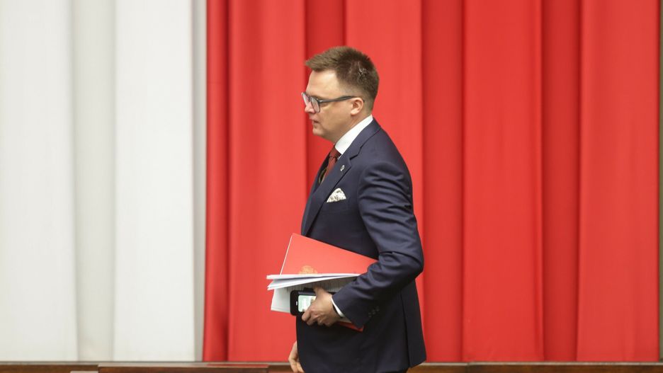 Posłowie PiS zawiadamiają prokuraturę o podejrzeniu popełnienia przestępstwa przez marszałka Sejmu Szymona Hołownię