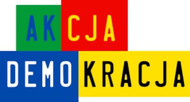 Akcja Demokracja chce usunięcia zbiórki na Straż Narodową. Zrzutka.pl nie widzi ku temu podstaw