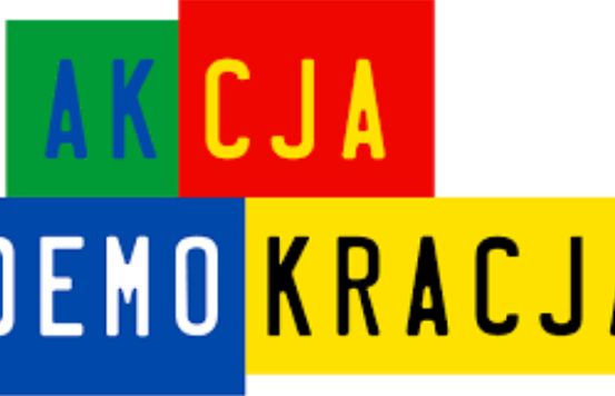 Akcja Demokracja chce usunięcia zbiórki na Straż Narodową. Zrzutka.pl nie widzi ku temu podstaw