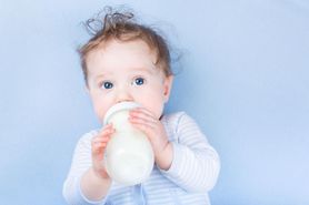 Co może jeść 8 miesięczne dziecko? Dieta 8 miesięcznego dziecka