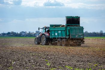 Ile wyniosą kary za nawożenie niezgodnie z prawem od 2026 r.?