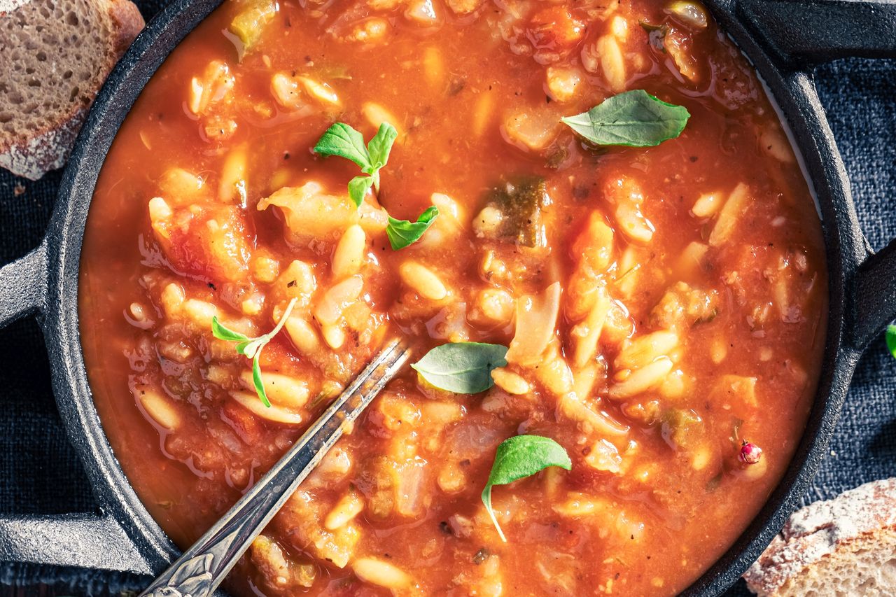 Gotujesz raz, jesz przez kilka dni. Zupa kung-fu to prawdziwy hit na obiad