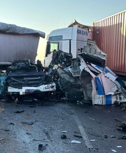 Wypadek na S7. Zderzyły się dwie ciężarówki