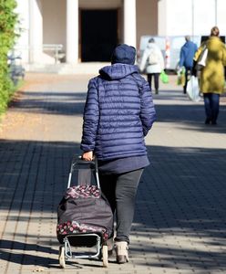 Coraz więcej groszowych emerytur. Problem dla ponad 400 tys. seniorów
