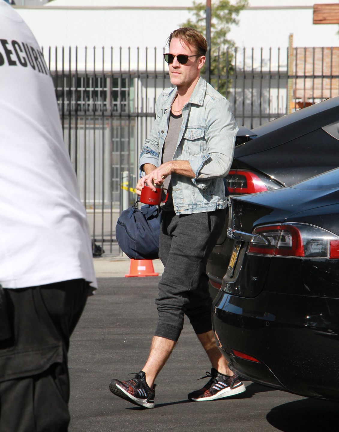 James Van Der Beek choruje na raka