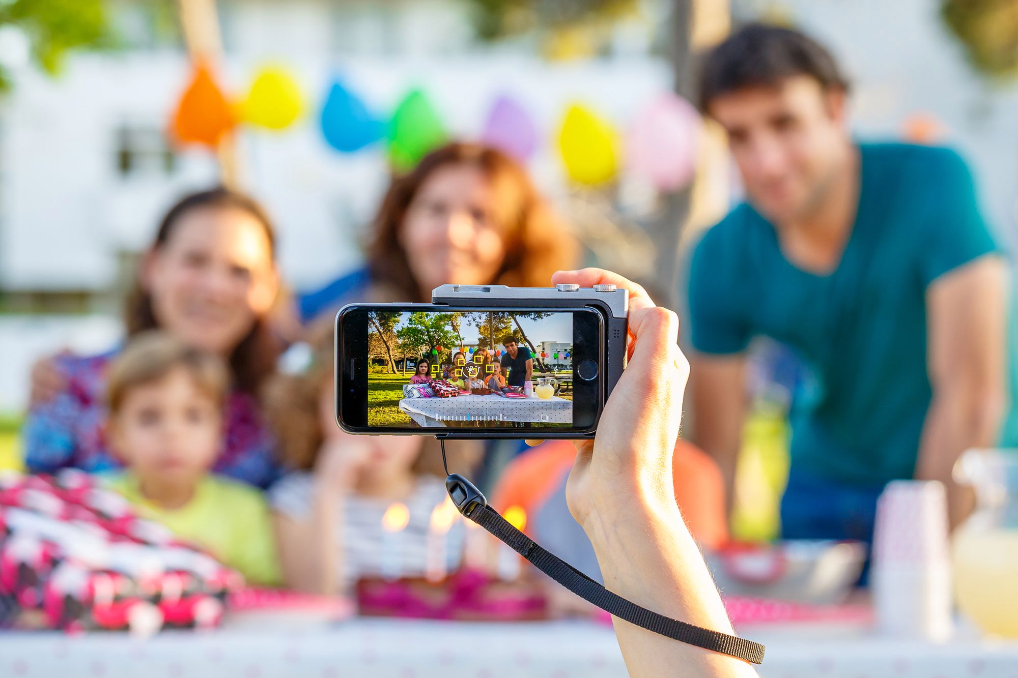 Fotograficzne akcesoria do smartfonów, które rozwiązują największy problem mobilnego fotografowania 7