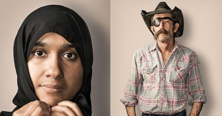 Fotograf kontynuuje dzieło Avedona i tworzy portret mieszkańców Stanów Zjednoczonych