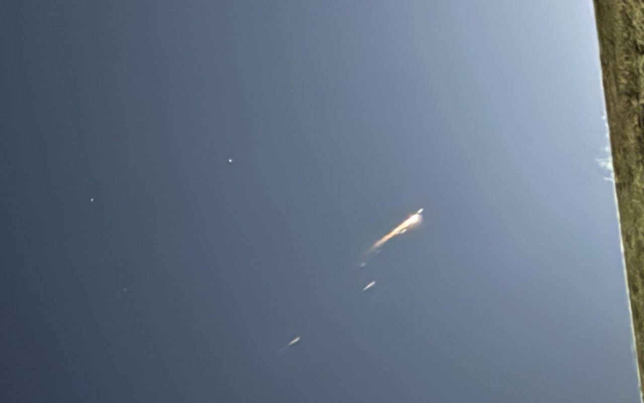 Chinesischer Satellit verglüht über USA: Feuerkugel am Himmel