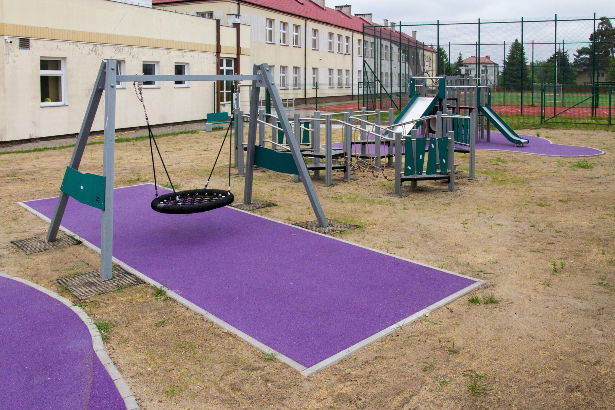 Plac zabaw przy Szkole Podstawowej nr 20