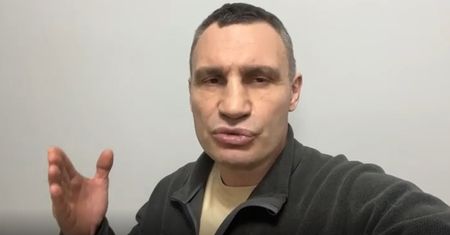 Kliczko ostrzegł Ukraińców. "Są uzbrojeni, w cywilnej odzieży"