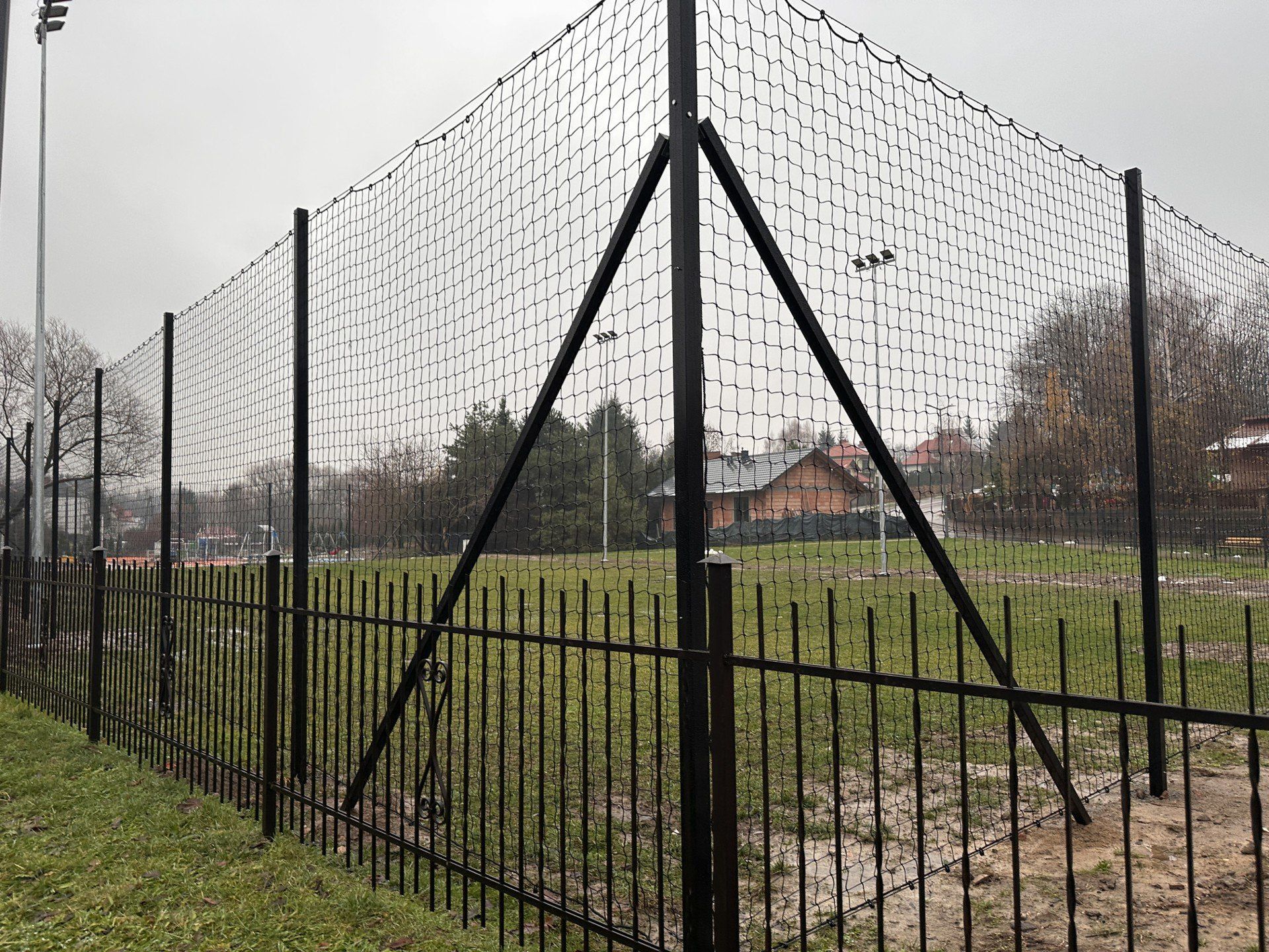 Projekt &#34;Sport dla wszystkich&#34; czyli kontener szatniowo-magazynowy dla obiektu GOŁ SPORT zyskał  269 głosów.