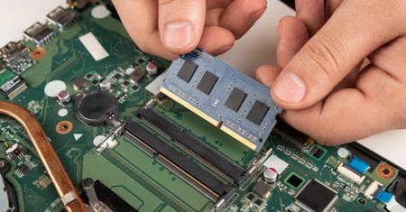 Ulepszenie laptopa dla czwartoklasisty? Jest to możliwe pod jednym warunkiem