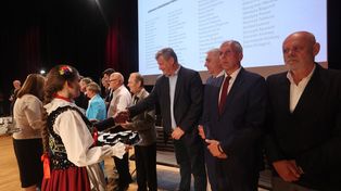 Rzeszów: Uroczysta gala 80-lecia podkarpackiej siatkówki. Gratulacje, wspomnienia, uznanie, odznaki, wyróżnienia, życzenia. To był wspaniały czas