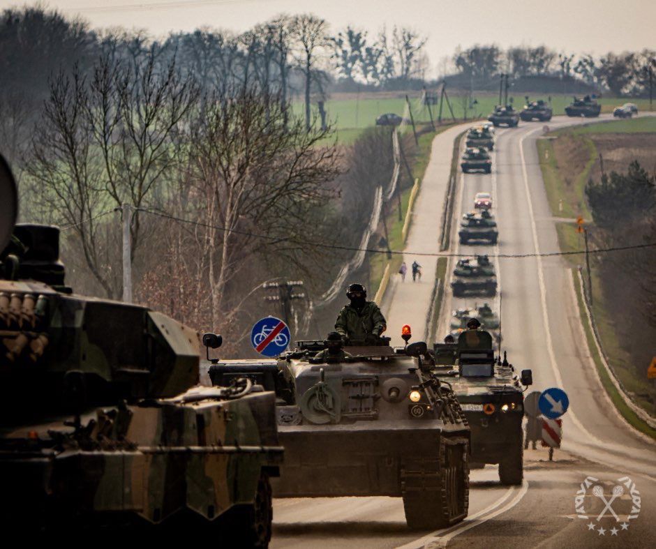 Pojazdy wojskowe na polskich ulicach - zdjęcie poglądowe