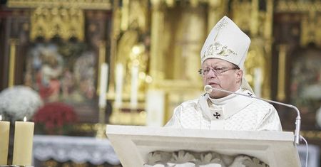 Pedofilia w Kościele. Abp Grzegorz Ryś modlił się za ofiary duchownych