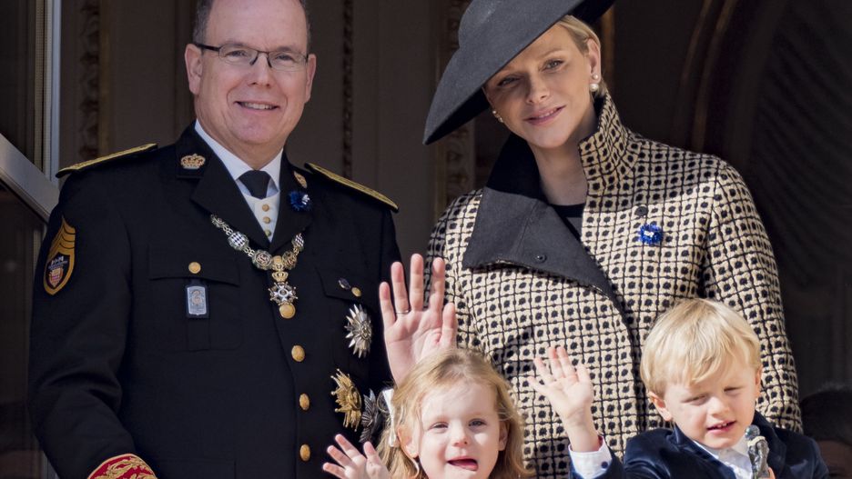 Książę Albert z księżną Charlotte i dziećmi w 2018 r. 