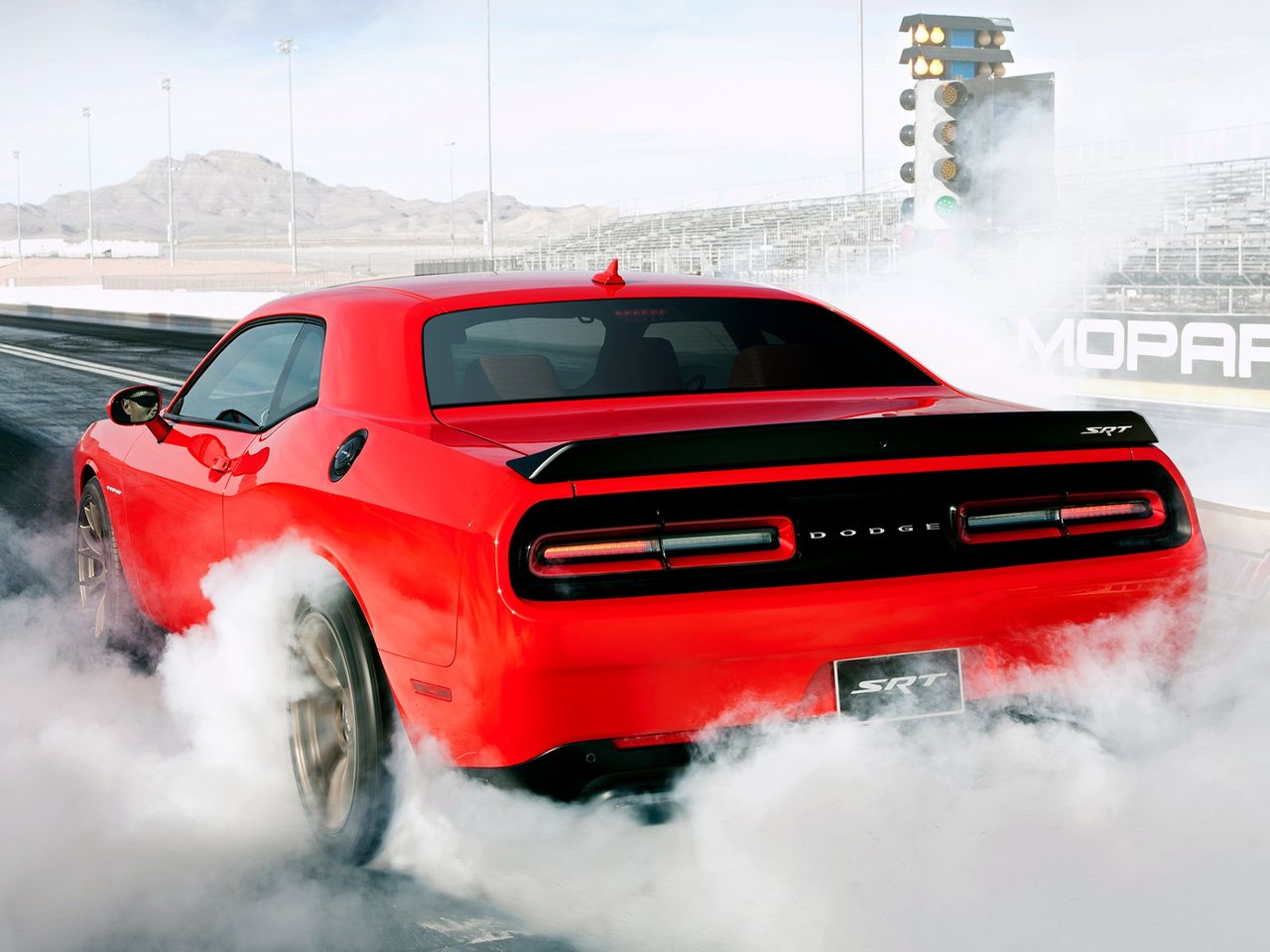 Pierwszy Dodge Challenger SRT Hellcat (2014) (fot. Dodge)