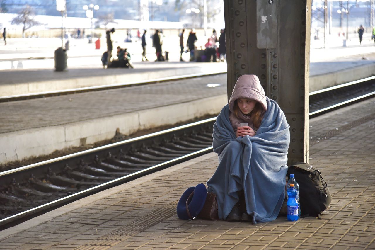 Przewodnik dla uchodźców z Ukrainy – wszystko, co warto wiedzieć przyjeżdżając do Polski