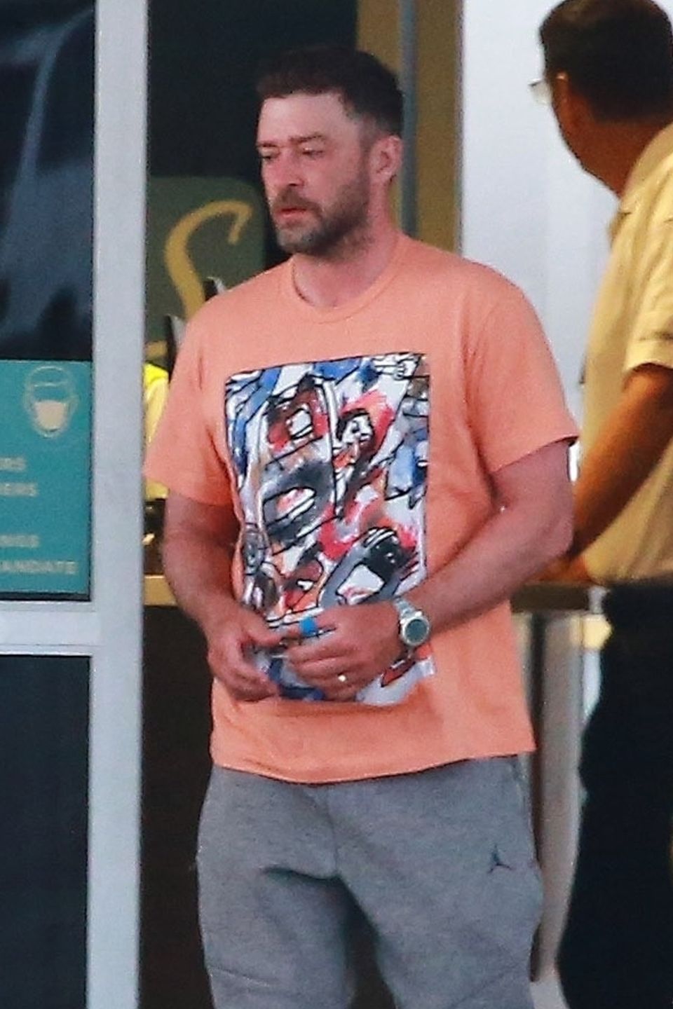 Justin Timberlake i Jessica Biel wracają z wakacji w Cabo