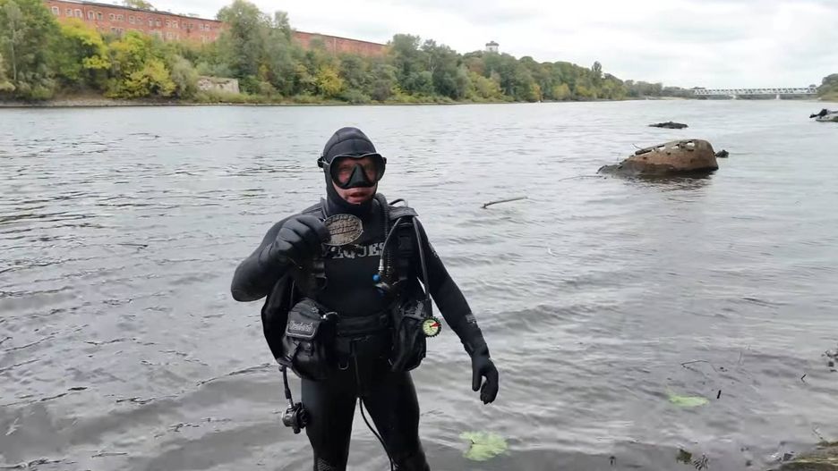 Odkrycie tabliczki znamionowej "Hetmana Żółkiewskiego"