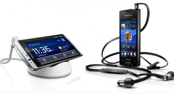 Akcesoria Sony Ericssona z serii Smart Extras 1