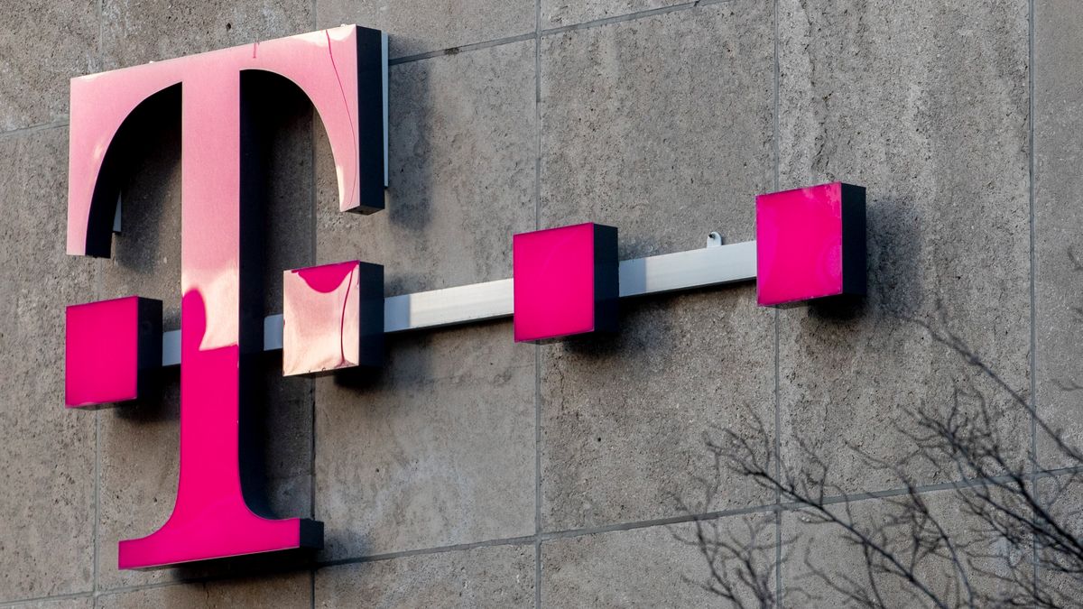 5G w Polsce coraz łatwiej dostępne. T-Mobile wprowadza ofertę na kartę 1