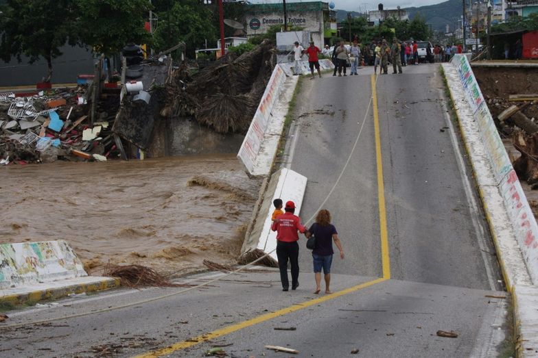 Meksyk: Do 97 wzrosła liczba ofiar śmiertelnych huraganów