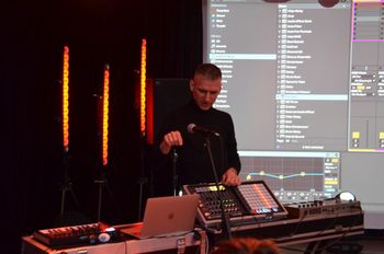 Leszno: Warsztaty Ableton Live Looping w MOK