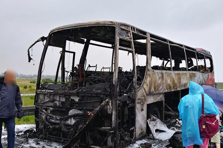 Wypadek na A4. Autobus spłonął w Łące k. Rzeszowa