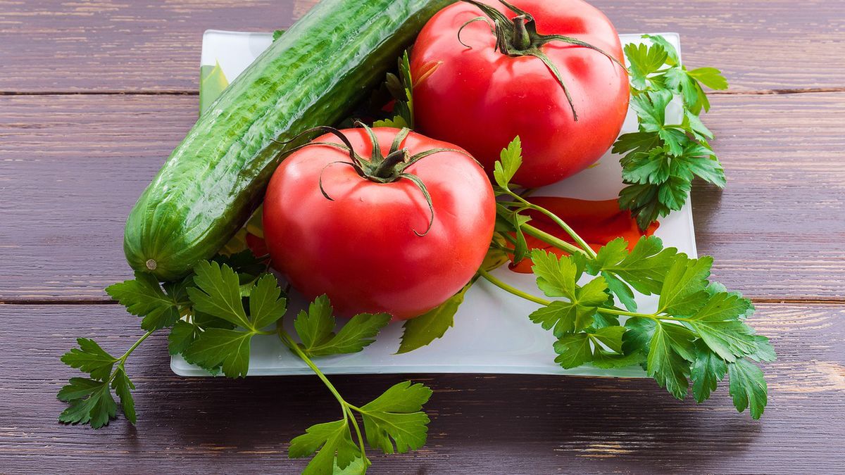 Czy można łączyć pomidory i ogórki?