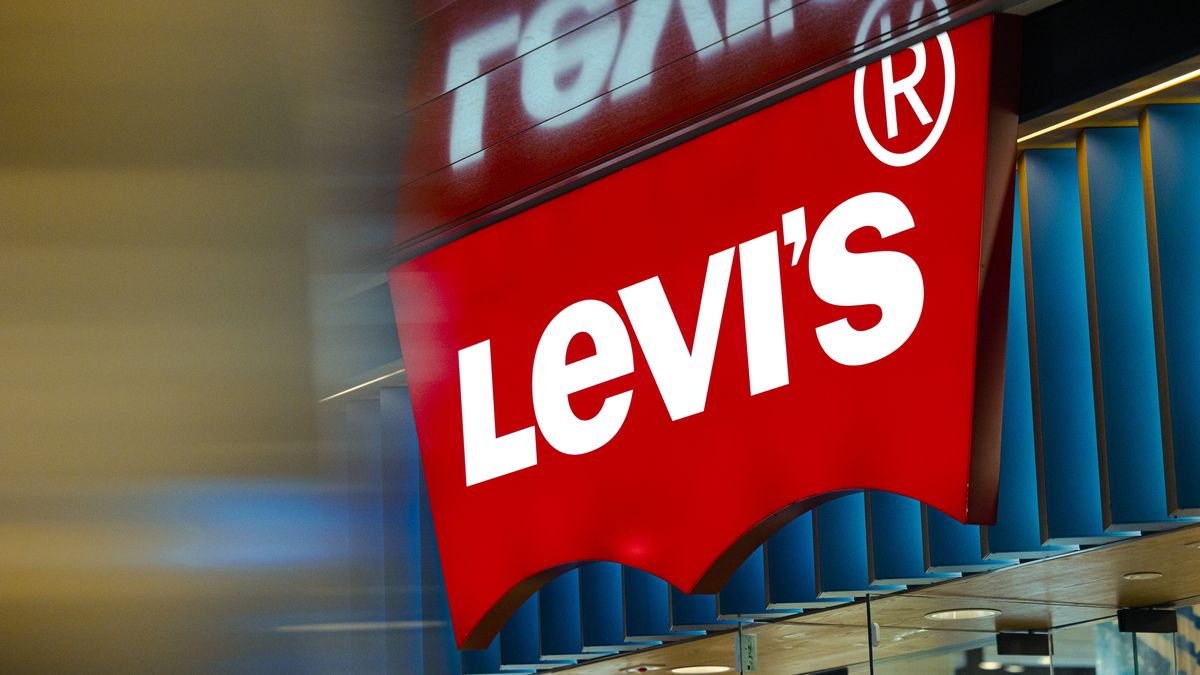Levi Strauss zamknął fabrykę w Płocku po 31 latach