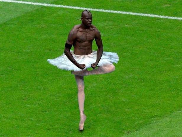 Mario Balotelli. Najbardziej charakterystyczny piłkarz Euro 2012 podbija Internet 10