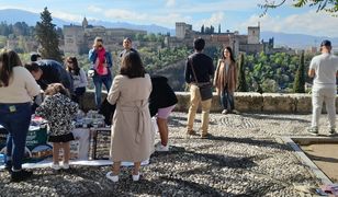 Alhambra to perła Andaluzji. Jeśli dobrze nie zaplanujesz wycieczki, nici ze zwiedzania