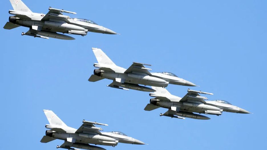 F-16