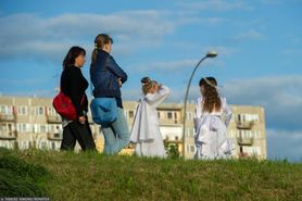 Chrzestna nie mogła uwierzyć. Bulwersujące żądania rodziców